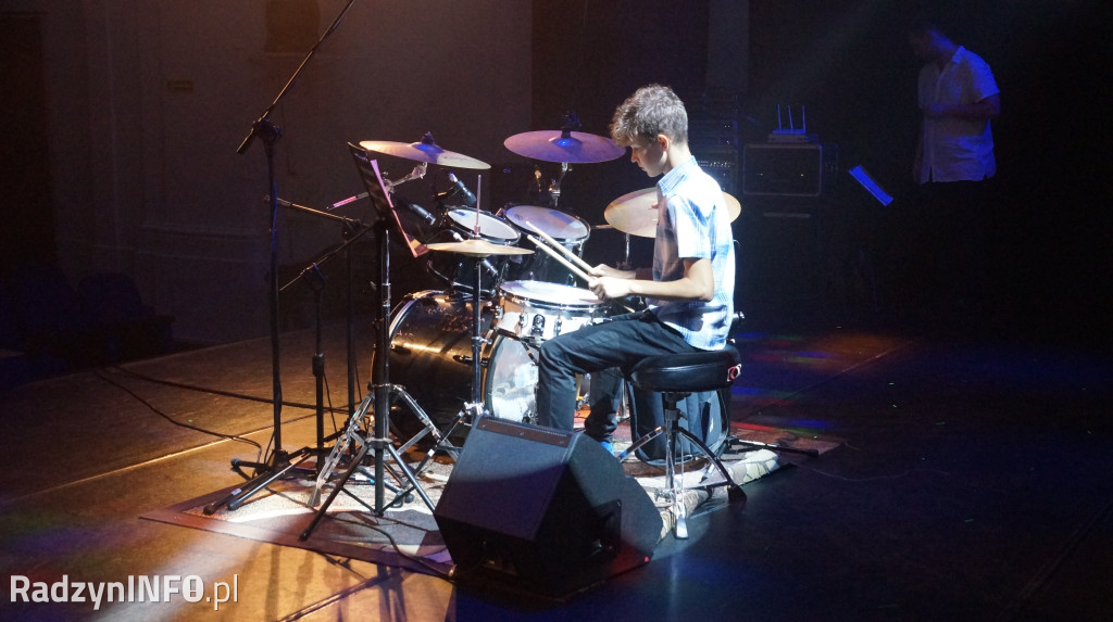 Koncert uczniów warsztatów perkusyjnych w ROK-u