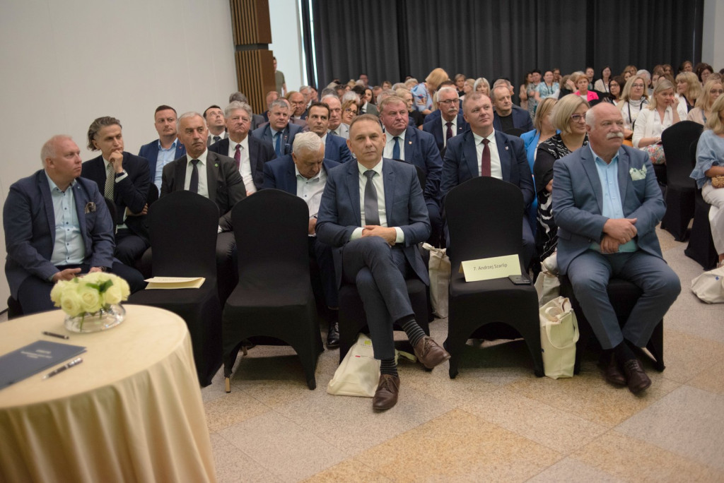  Podpisanie umowy w/s doradztwa zawodowego