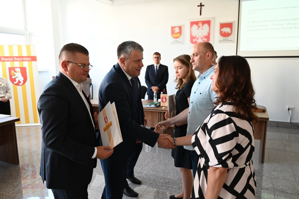 Nagrody starosty dla uczniów