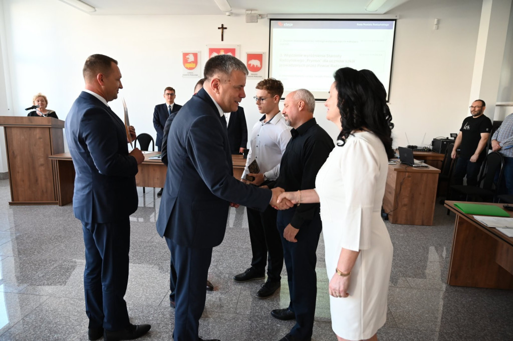 Nagrody starosty dla uczniów