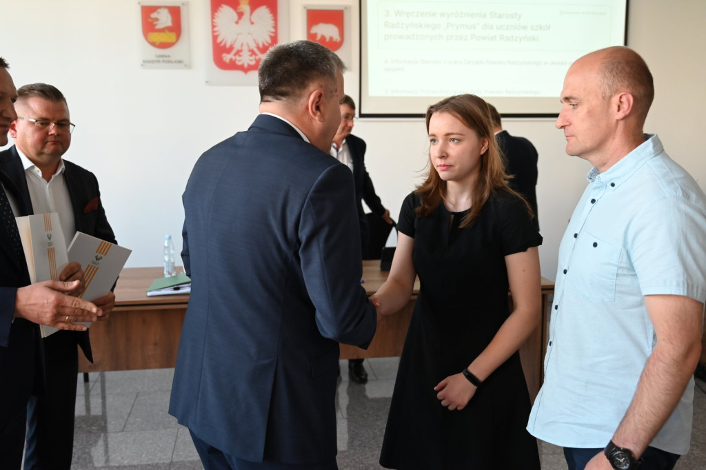 Nagrody starosty dla uczniów