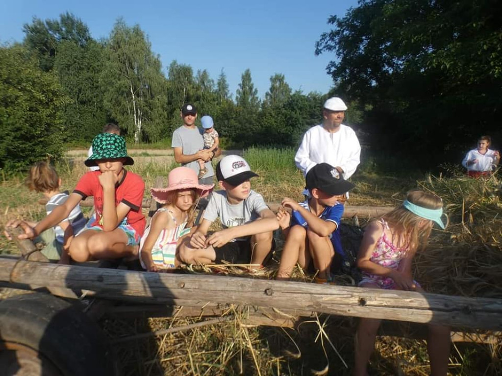 Święto Kosy w Retro Zagrodzie w Białej