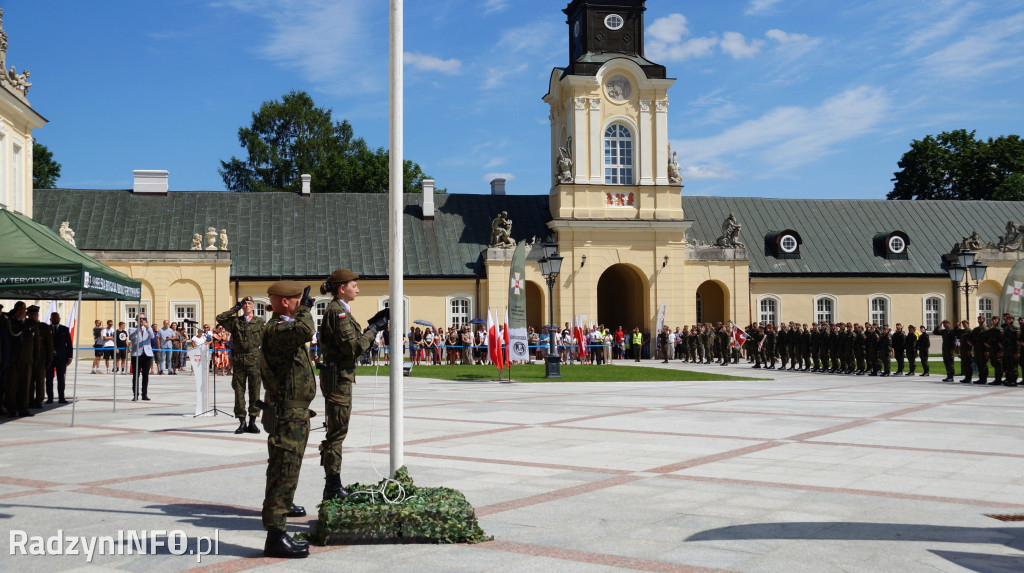 Przysięga żołnierzy WOT w Radzyniu