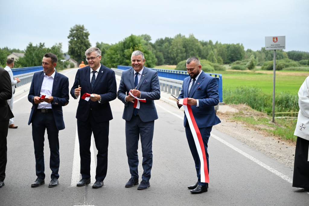 Otwarcie wyremontowanej drogi Borki-Bełcząc