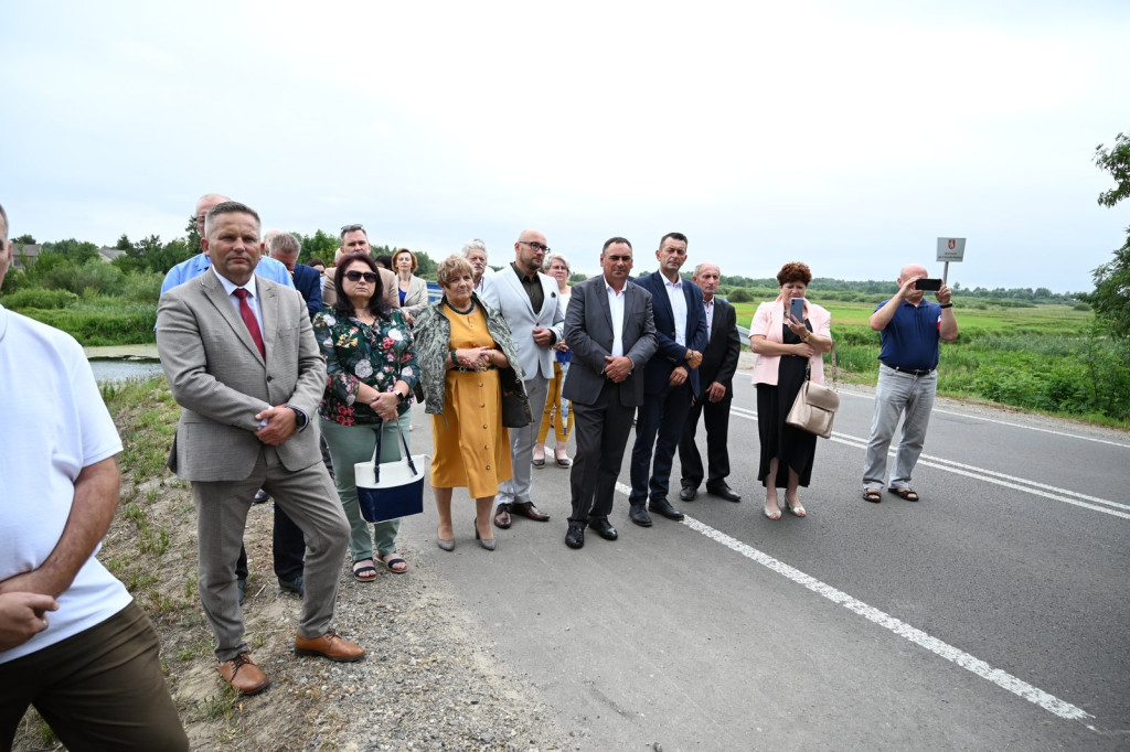 Otwarcie wyremontowanej drogi Borki-Bełcząc
