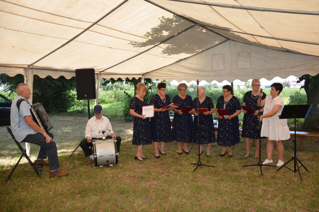 Biesiada z Seniorami w Ulanie-Majoracie