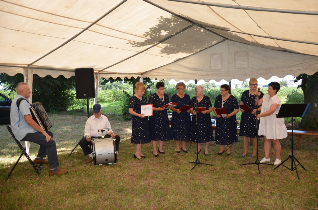 Biesiada z Seniorami w Ulanie-Majoracie