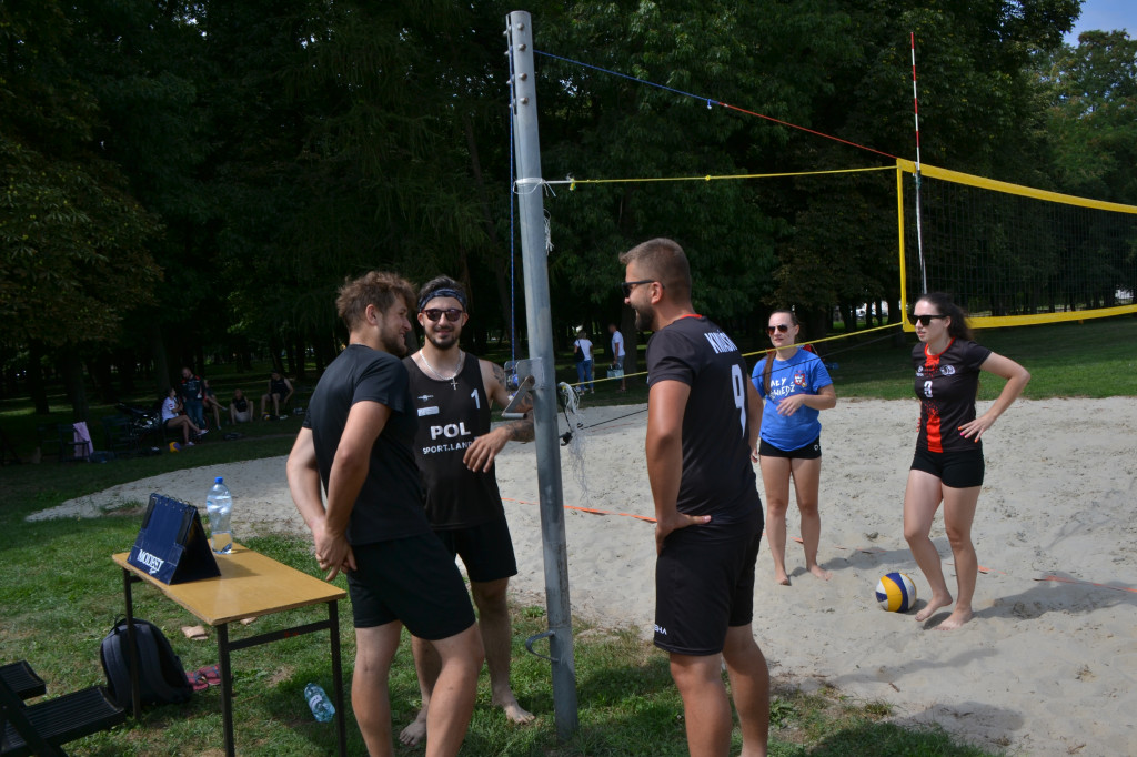 Turniej siatkówki plażowej 