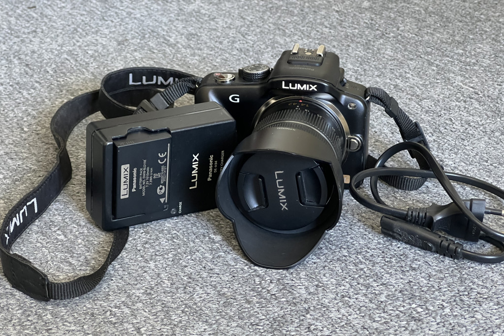 Podarowanie aparatu fotograficznego 