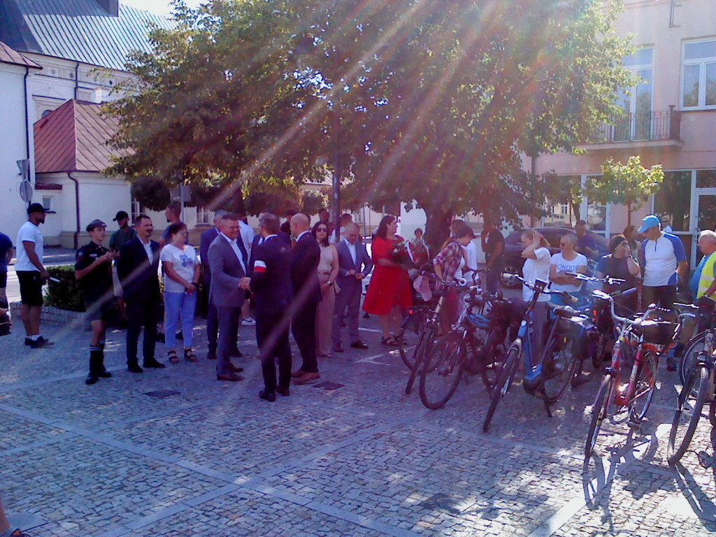 Rajd rowerowy upamiętniający wybuchu powstania