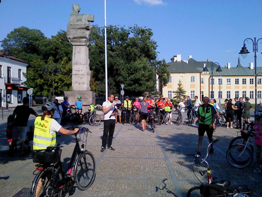 Rajd rowerowy upamiętniający wybuchu powstania