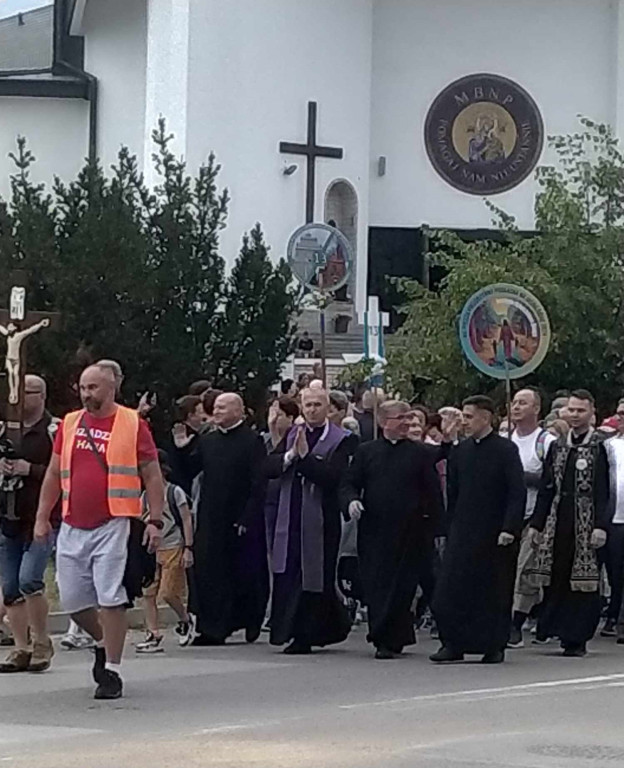 Piesza pielgrzymka na Jasną Górę - dzień pierwszy