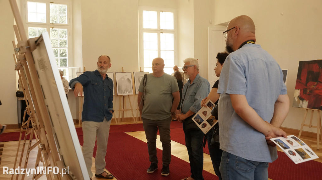Wystawa zbiorowa 2 grup artystycznych