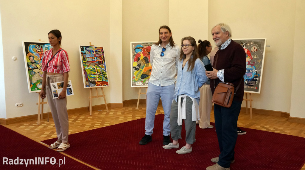 Wystawa zbiorowa 2 grup artystycznych