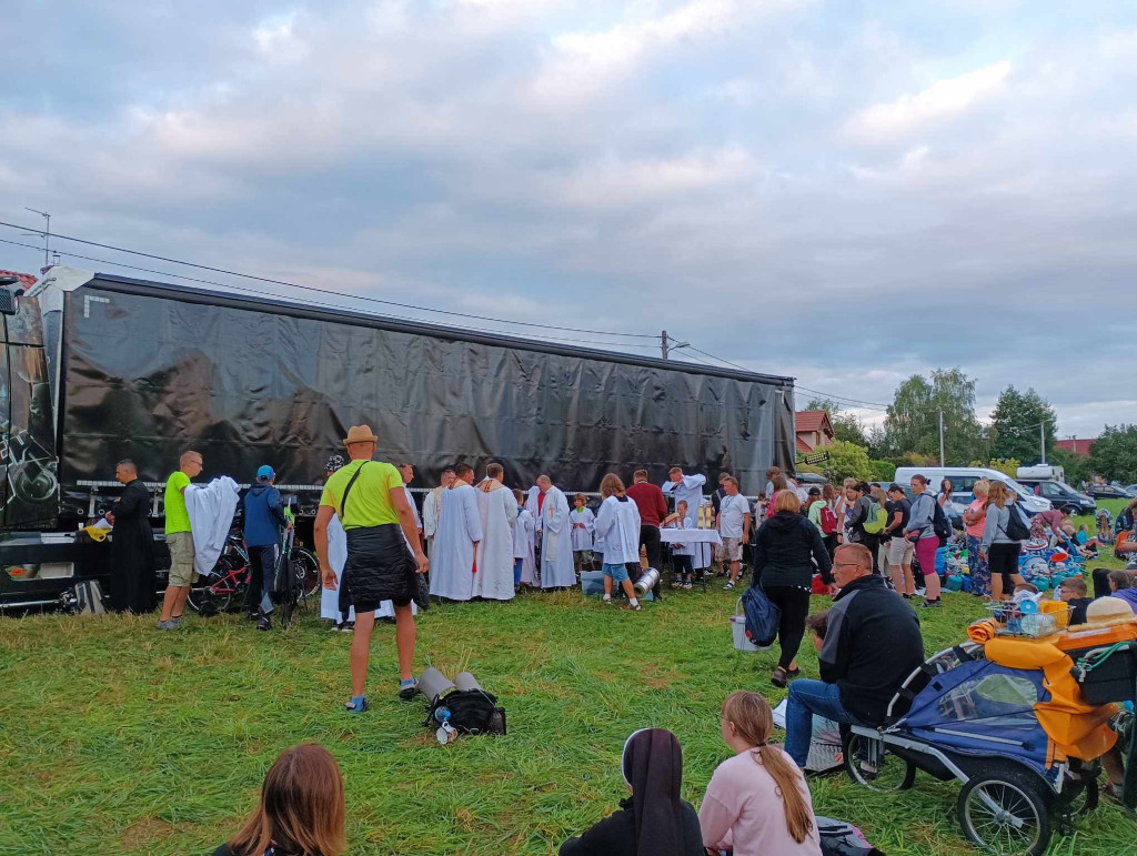 Piesza pielgrzymka na Jasną Górę - dzień ósmy