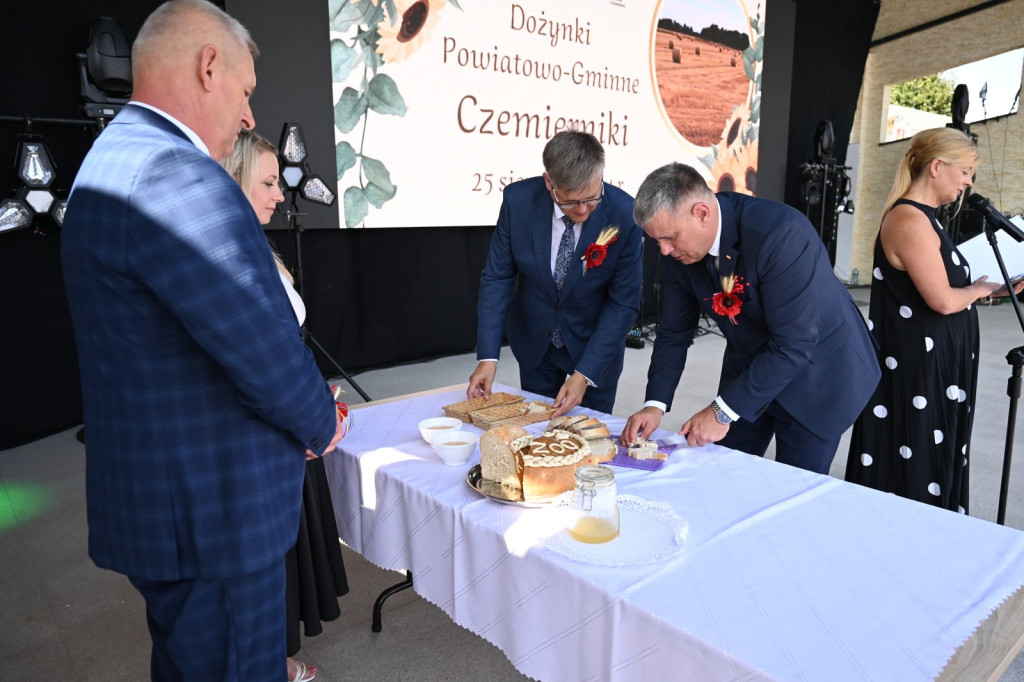 Dożynki gminno-powiatowe w Czemiernikach