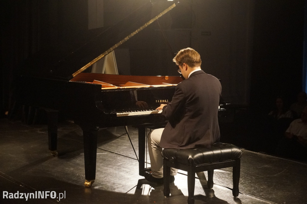 Dni Karola Lipińskiego: recital Piotra Alexewicza