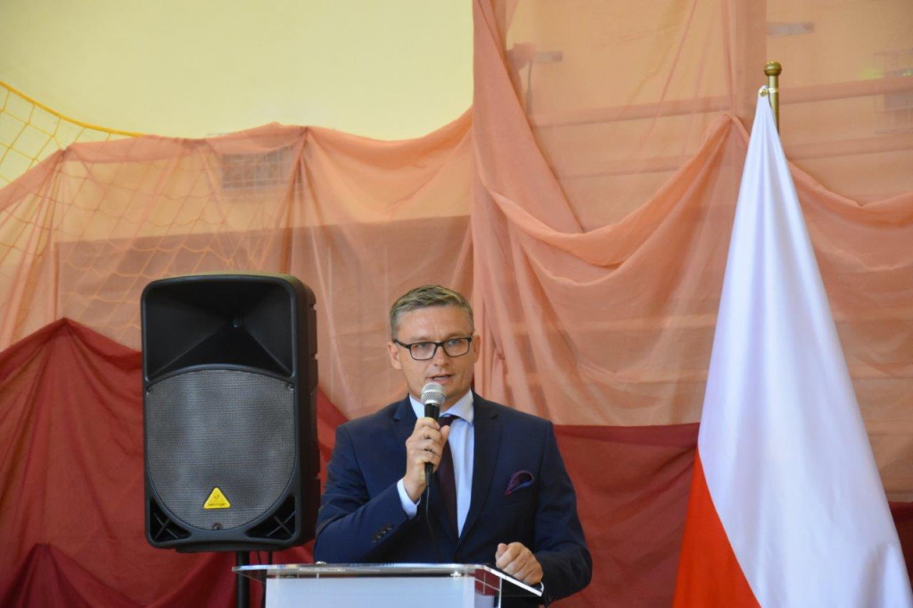 Początek roku szkolnego w szkołach gminy Radzyń