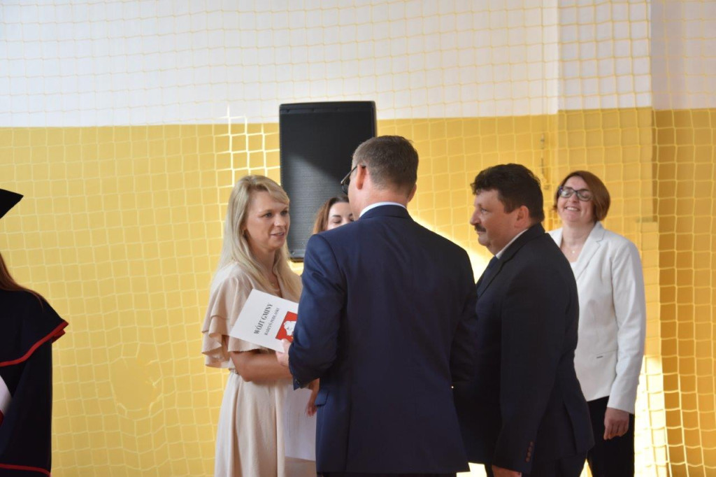 Początek roku szkolnego w szkołach gminy Radzyń