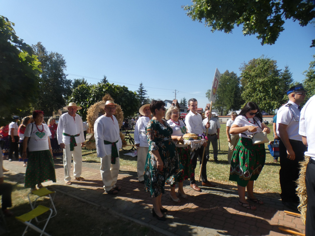 Delegacja gm. Radzyń na dożynkach diecezjalnych