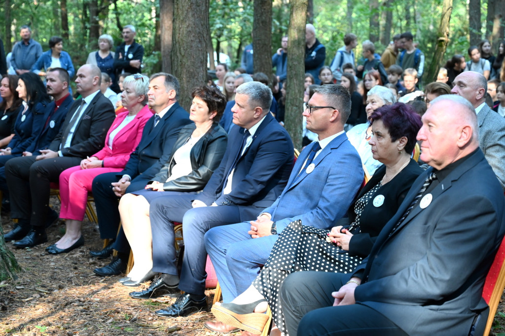 Uroczystość ku czci harcerzy zabitych w 1940 r.