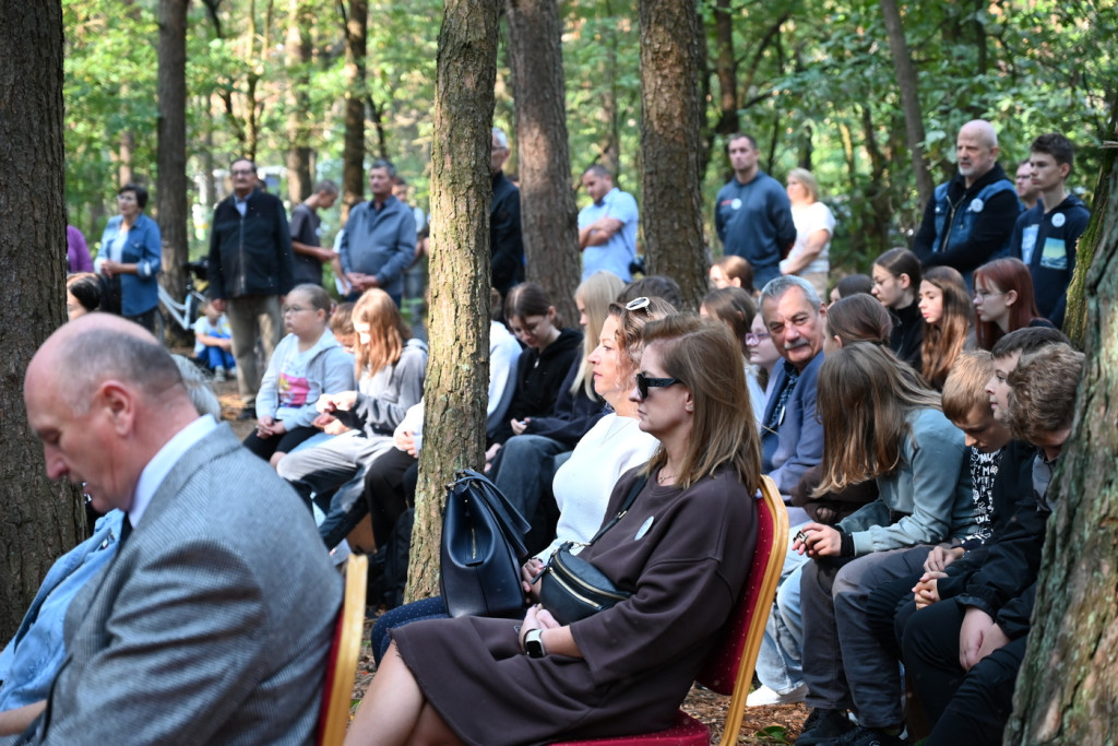 Uroczystość ku czci harcerzy zabitych w 1940 r.