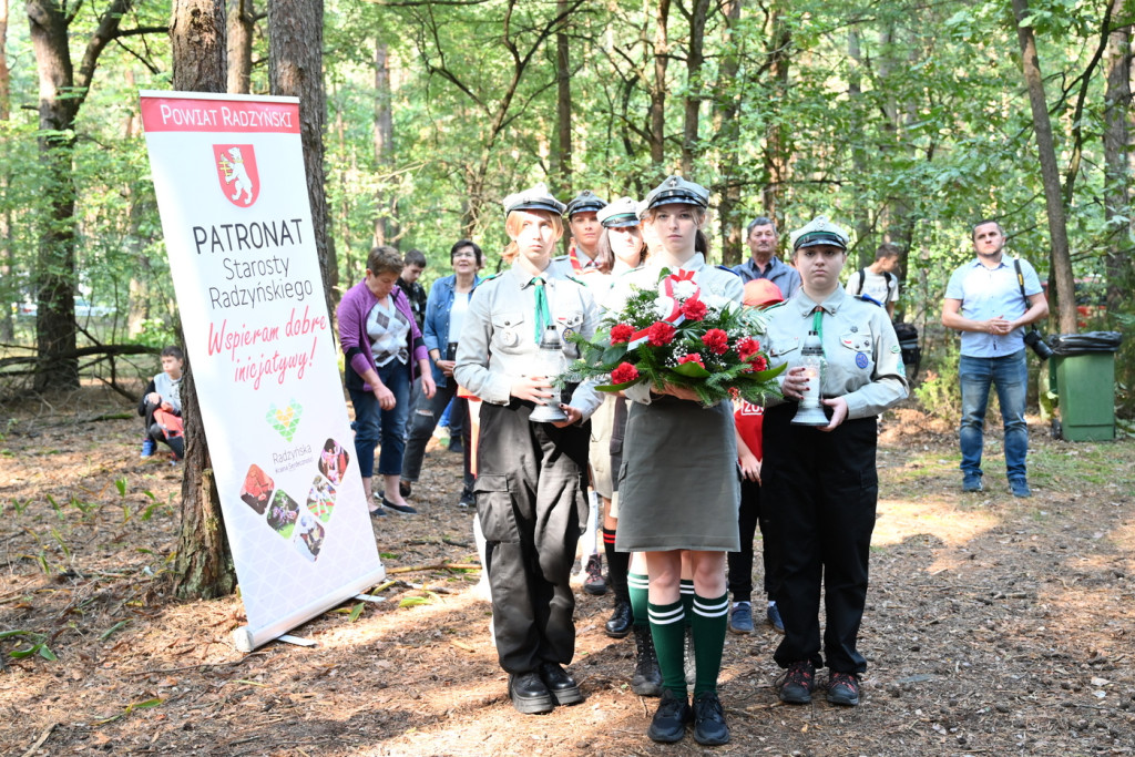 Uroczystość ku czci harcerzy zabitych w 1940 r.