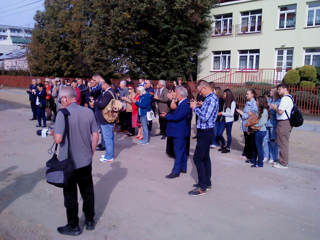 Odsłonięcie tablicy pamiątkowej na MBP