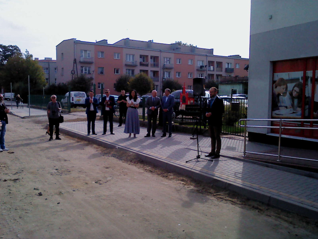 Odsłonięcie tablicy pamiątkowej na MBP