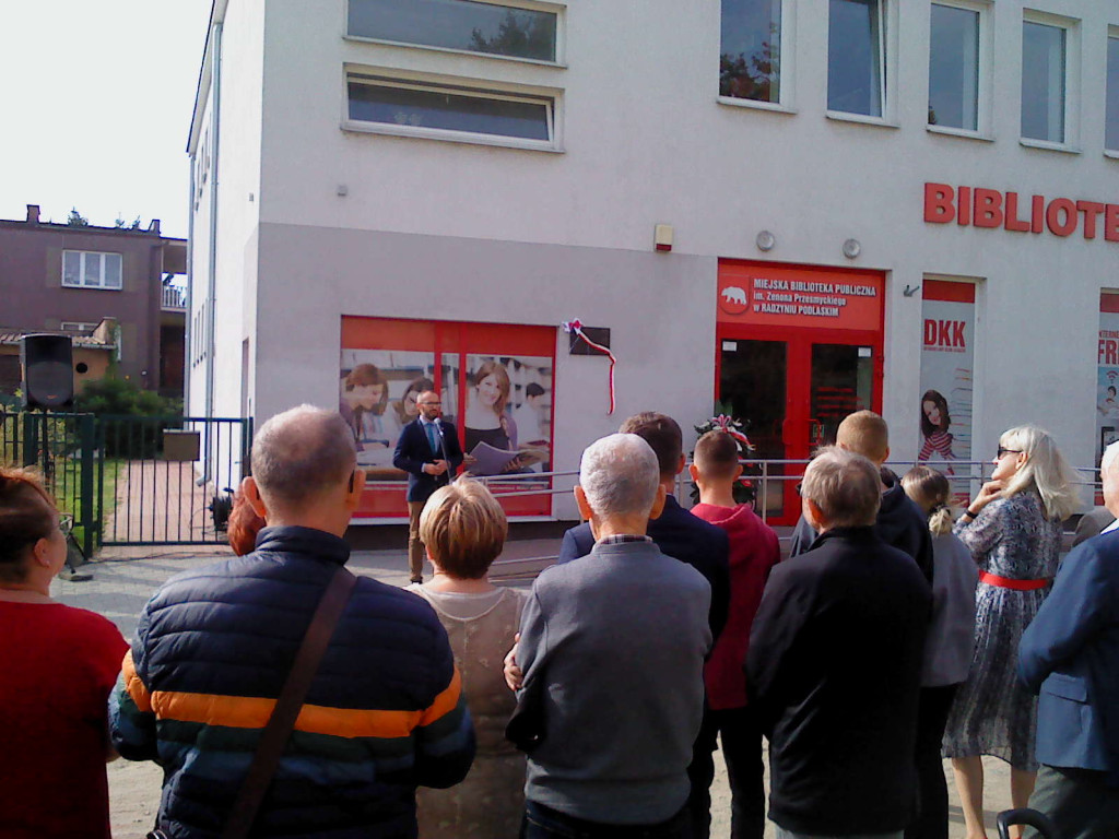 Odsłonięcie tablicy pamiątkowej na MBP