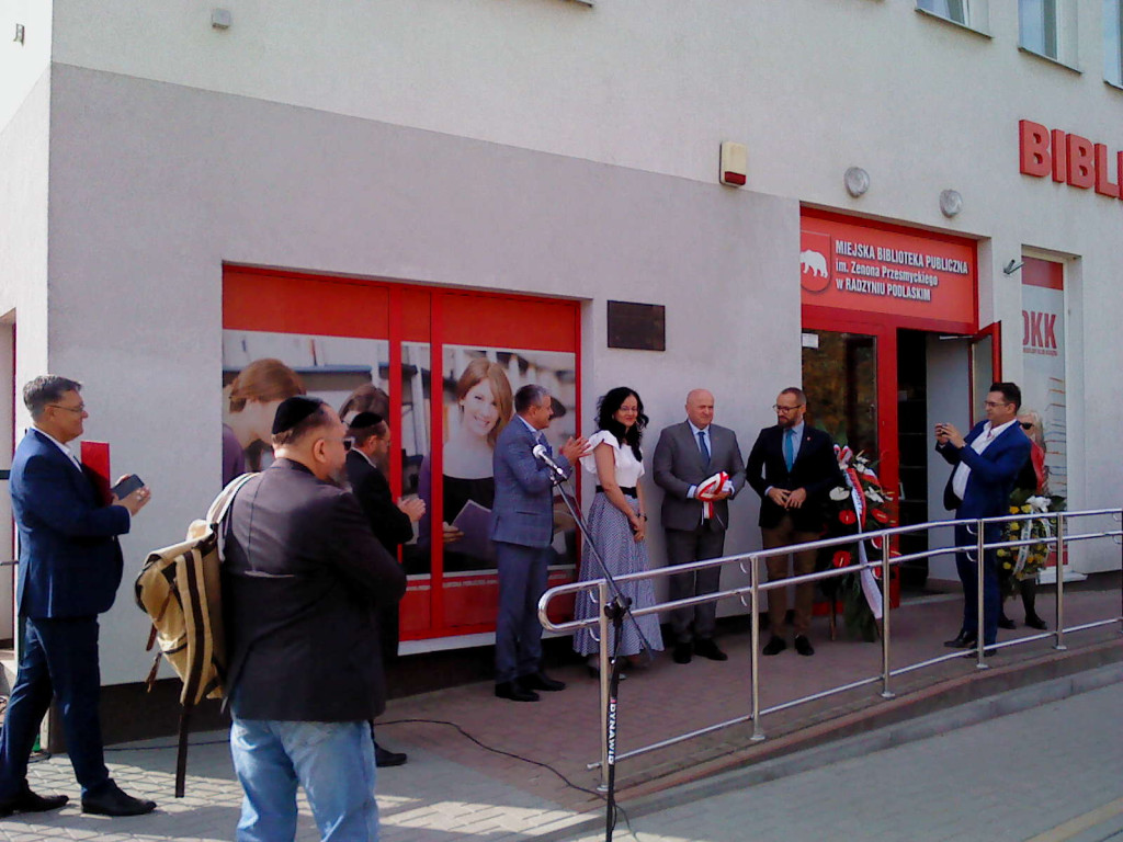 Odsłonięcie tablicy pamiątkowej na MBP