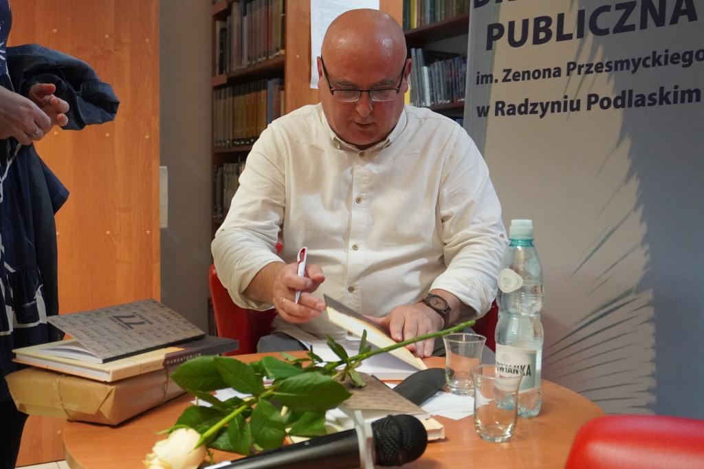 Promocja tomiku poezji i powieści Adama Świcia