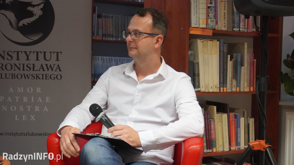 Promocja tomiku poezji i powieści Adama Świcia