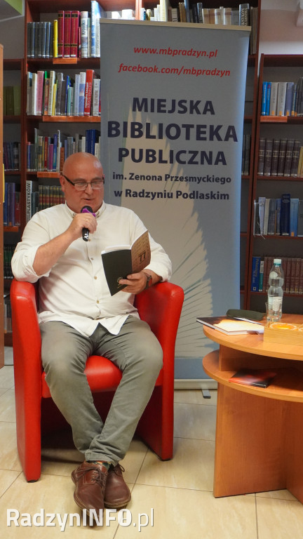 Promocja tomiku poezji i powieści Adama Świcia