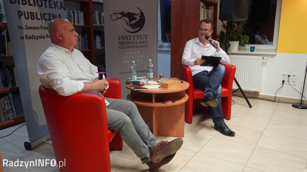 Promocja tomiku poezji i powieści Adama Świcia