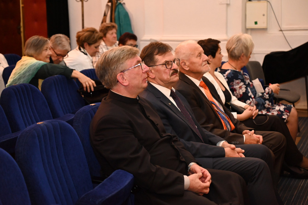Inauguracja roku Uniwersytetu Trzeciego Wieku