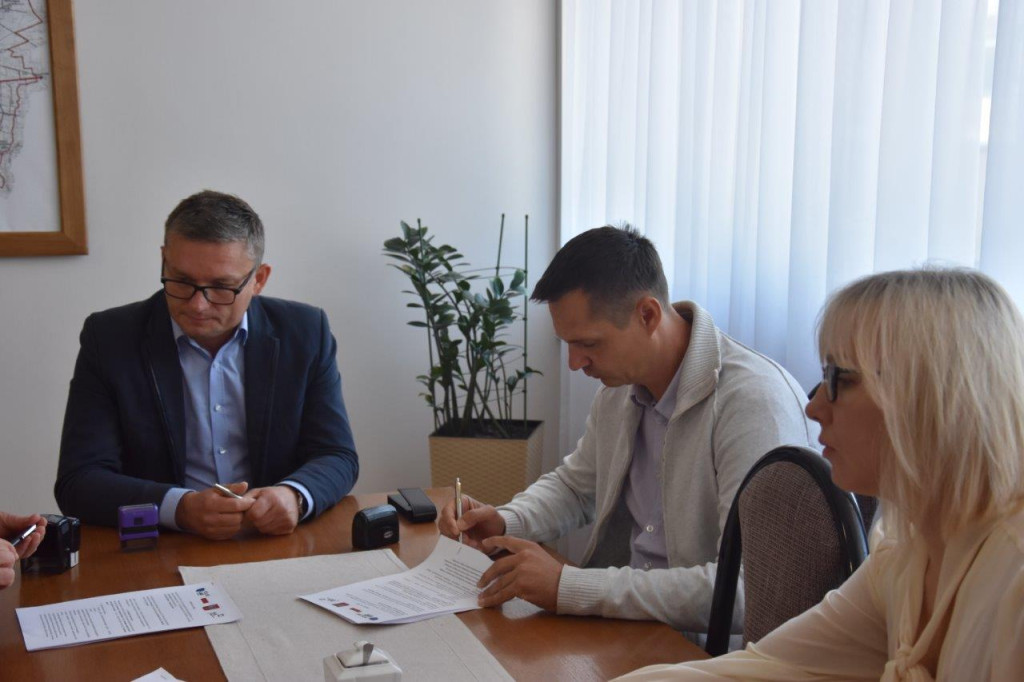 Podpisanie umów w/s kaplicy św. Antoniego