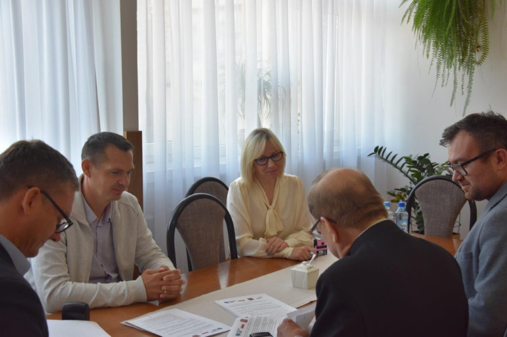 Podpisanie umów w/s kaplicy św. Antoniego