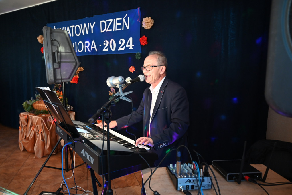 Powiatowy Dzień Seniora w Białej