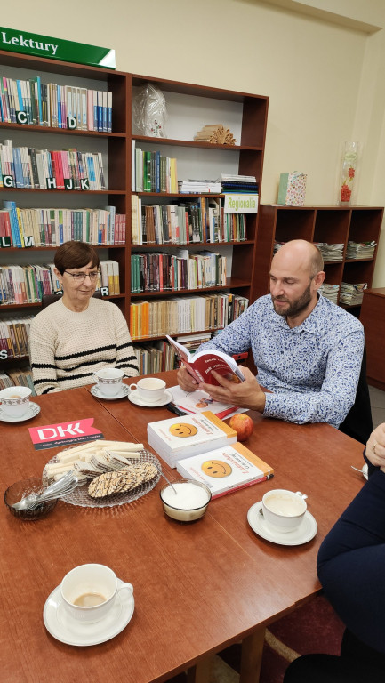 Spotkanie z pisarzem Jackiem Łapińskim w Komarówce