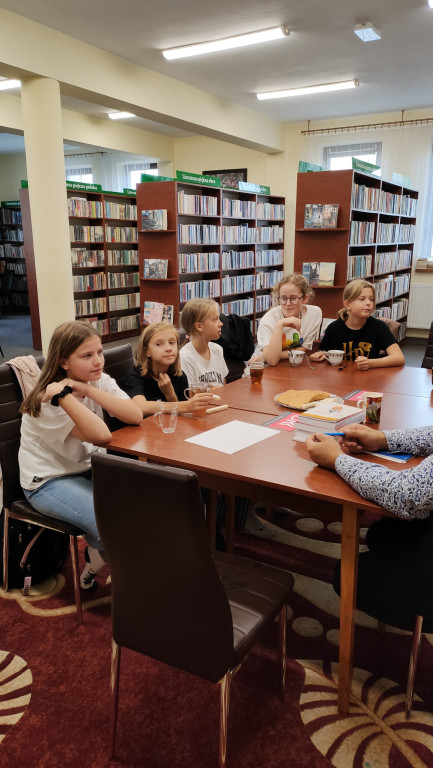 Spotkanie z pisarzem Jackiem Łapińskim w Komarówce