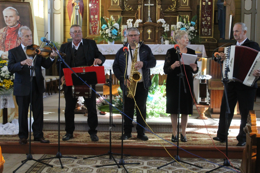 Przegląd Pieśni Maryjnej w Kolembrodach