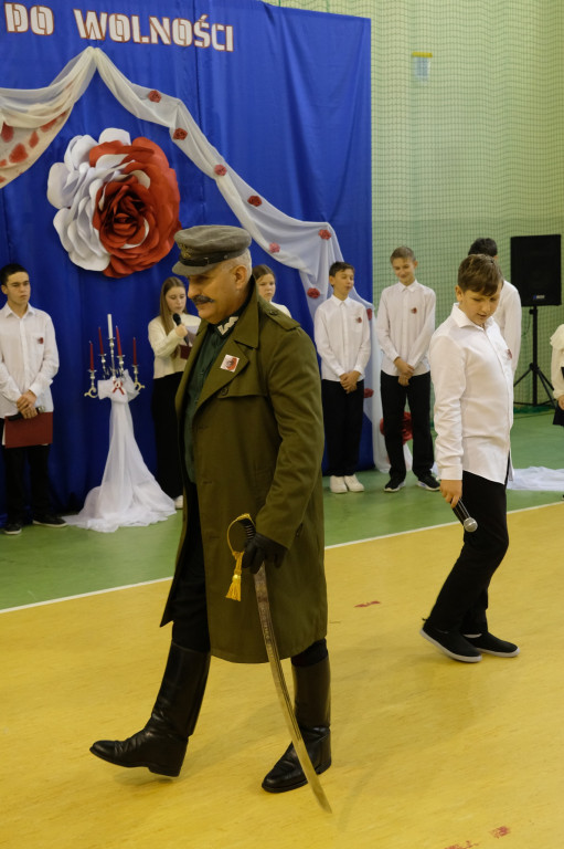 Obchody Święta Niepodległości w SP w Domaszewnicy