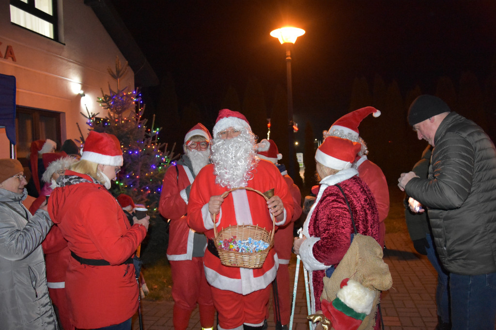 Uroczyste rozświetlenie choinki w Białej
