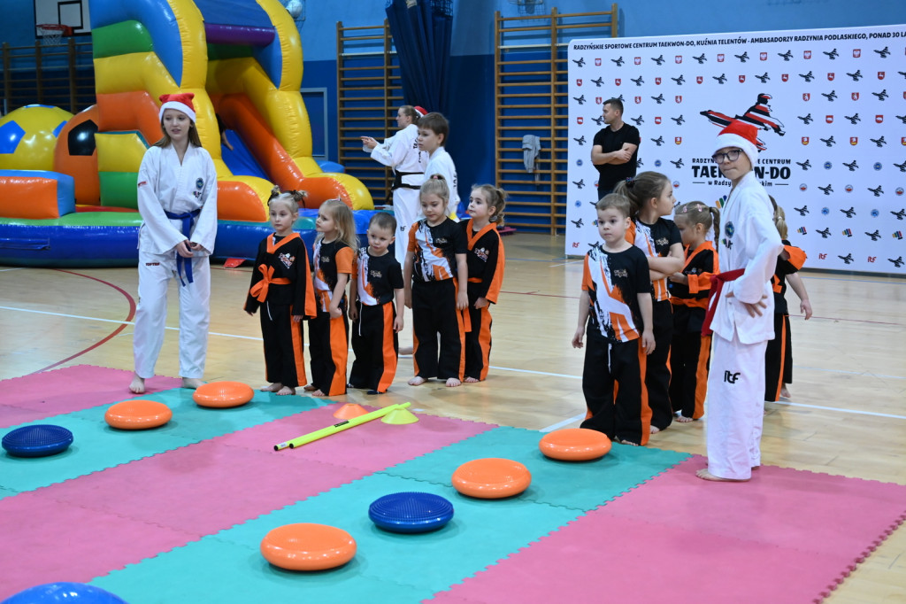Mikołajkowy Turniej Taekwon-do w Radzyniu