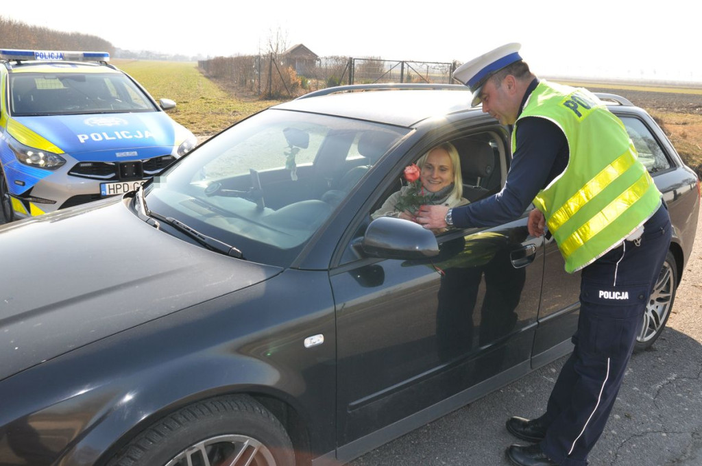 Dzień Kobiet z radzyńską policją