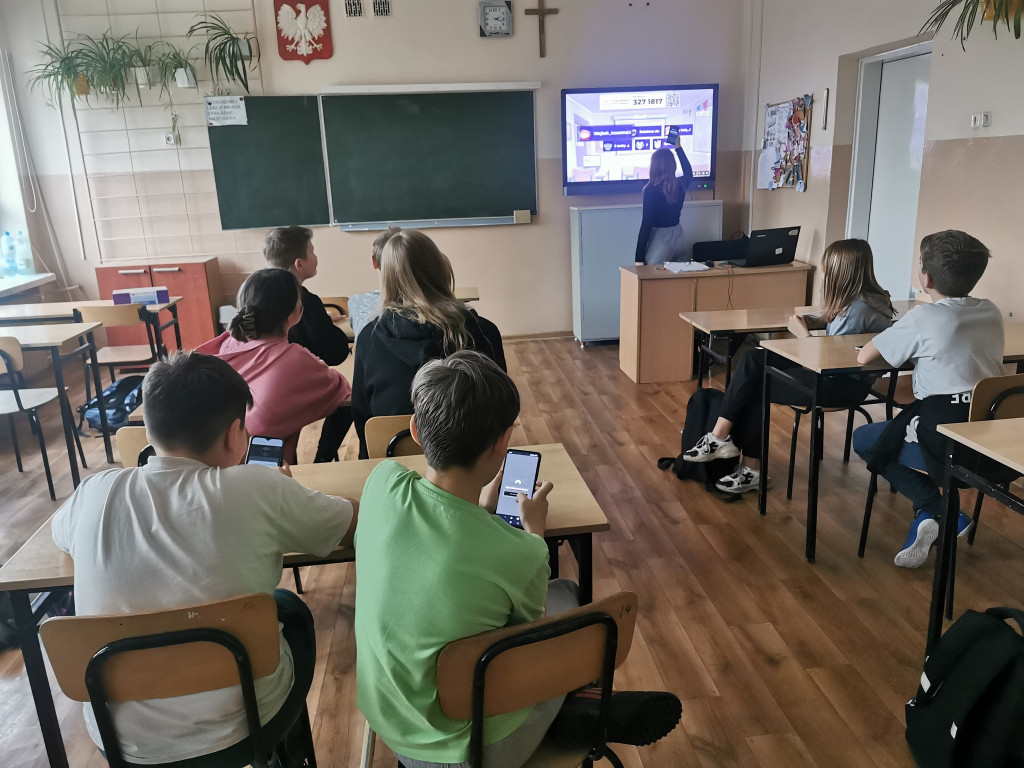 Projekt edukacyjny w szkole w Komarówce Podlaskiej