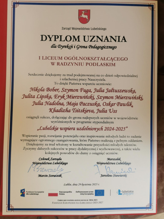 11 uczniów I LO stypendystami marszałka