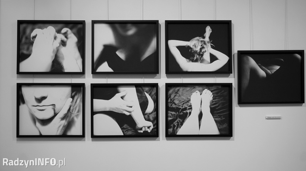 Wystawa fotografii >>7 grzechów głównych<<