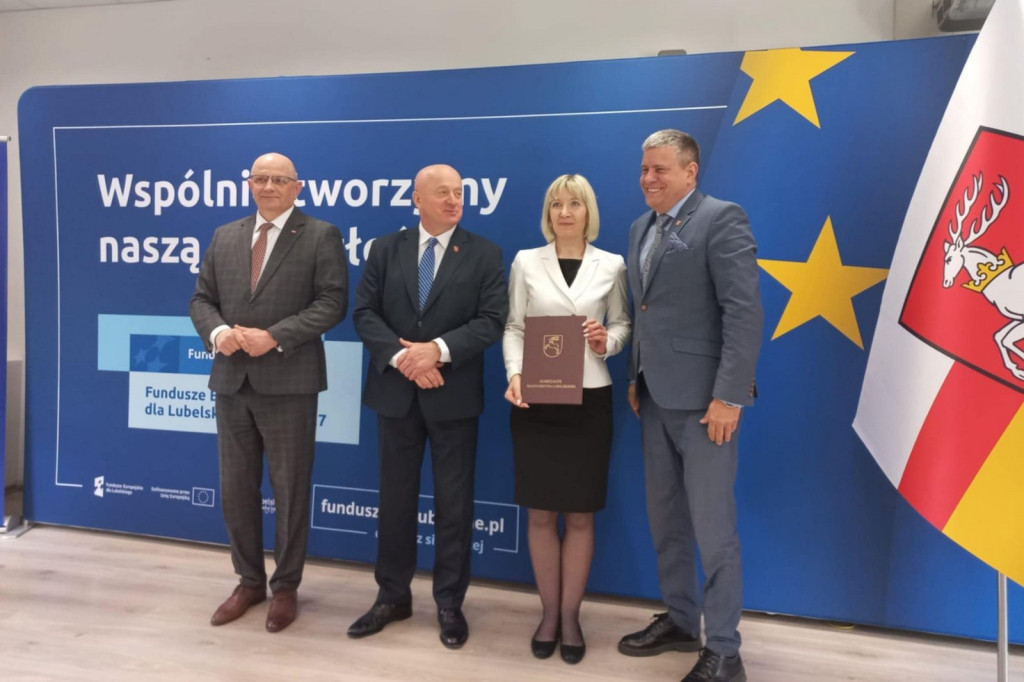 Podpisanie umów w/s aktywizacji bezrobotnych